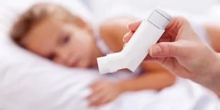 Bronhospasmului la simptome de copii de atac, de prim ajutor, tratament, foto, video