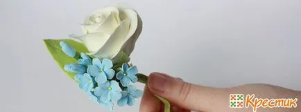 Boutonniere mire cu mâinile lor