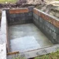 Încălzirea bateriei aproape cu mâinile lor (foto) (încălzire) Aproape de încălzire a bateriei cu mâinile lor (foto)