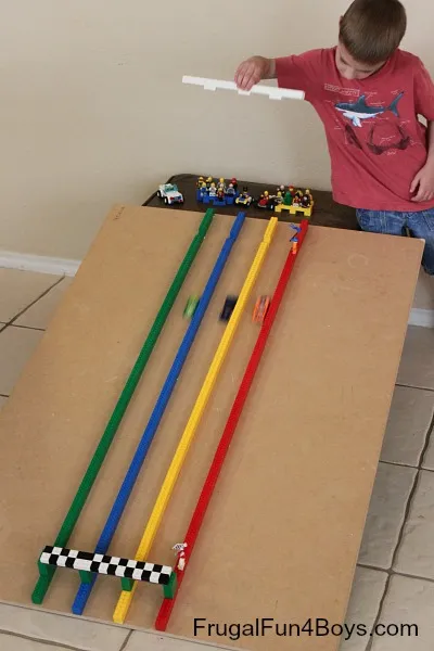 Ce se poate face cu 5 super-idee copilului cum să se joace cu mașini pentru băieți și fete (ca joc cu mașini pentru băieți) Ce se poate face cu 5 super-idee copilului cum să se joace cu mașini pentru băieți și fete