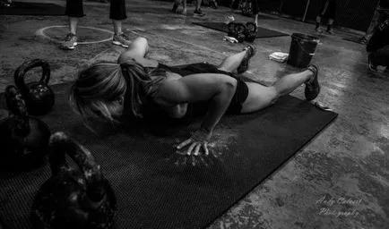 Ce este CrossFit (The CrossFit) argumente pro și contra de formare a sistemului (a) Ce este CrossFit (CrossFit) formarea pro și contra ale sistemului