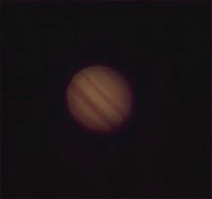 După cum se poate vedea într-un telescop ieftin