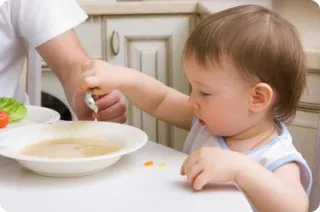 Până la ce vârstă să alăpteze și cum să arunce (a) Până la ce vârstă să alăpteze și cum să renunțe