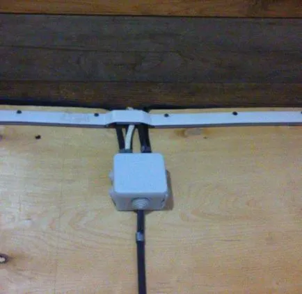 Lucrări suplimentare la instalare de plafoane suspendate