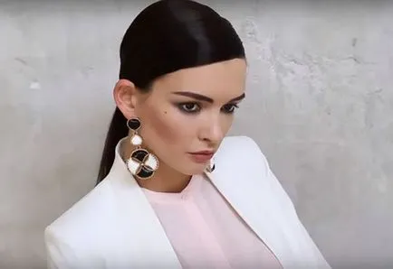 machiaj elegant în stilul de master-class Paulina Andreeva cu fotografii