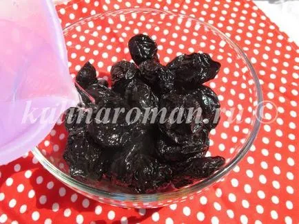 Umplute cu sos de prune uscate crema pe Anuța, retete delicioase (reteta rapidă Ce de vacanță) Umplute cu sos de prune uscate crema pe Anuța, retete delicioase