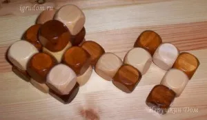 Puzzle - cub din lemn-șarpe