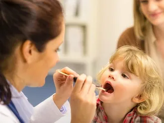 Hipertrofia amigdalelor la copii fotografii, simptome, tratament de hipertrofie a adenoids și a amigdalelor (Palatine) Hipertrofia amigdalelor în fotografii copii, simptome, tratament de hipertrofie a adenoids și amigdalele