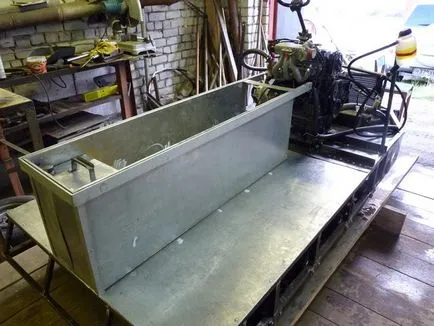 Crawler „snowmobil foarte mare“