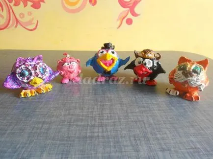 Jucării din papier-mache cu mâinile lor