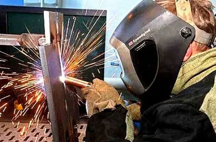Instrucțiuni cu privire la modul de a suda modele scara de metal, dimensiuni
