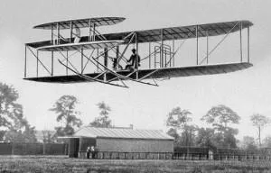 Istoria invenției primului avion din lume