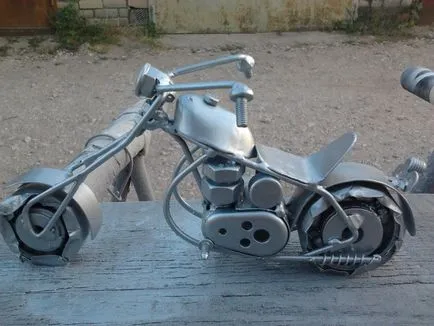 Povestea unei motociclete sau un cadou unei persoane dragi propriile sale mâini