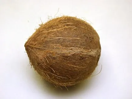 Cum se curata o nuca de cocos