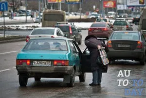 Care sunt cerințele pentru șoferii de taxi în 2016 (unele) Care sunt cerințele pentru șoferii de taxi în 2016