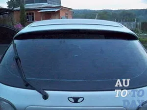 Ce spoilerul în mașină