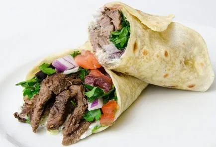 Cum să se pregătească și înveliți în Shaorma pita de acasă rețete, sos de carne