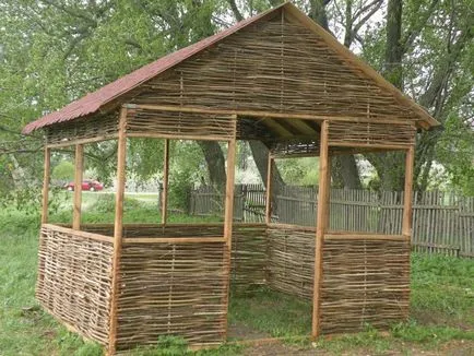 Mobilier de grădină cu mâinile lor din materiale de resturi Mobilier de grădină cu mâinile lor din materiale de resturi