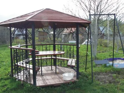 Mobilier de grădină cu mâinile lor din materiale de resturi