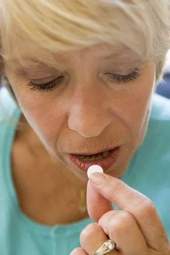 Cum se poate ameliora bufeurile și de a elimina căldura din menopauză