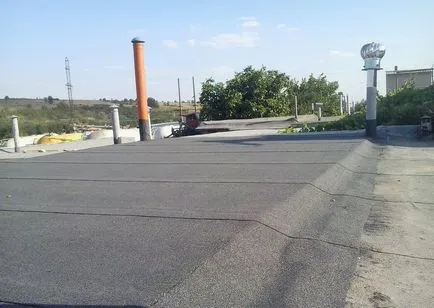 Cum să acopere acoperișul cu acoperire pentru acoperișuri video materiale cu propriile lor mâini, fixare de acoperiș (acoperiș) Cum să acopere acoperișul cu acoperire pentru acoperișuri video materiale cu propriile lor mâini, fixare de material pentru acoperișuri