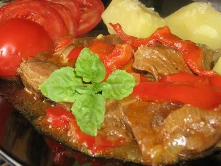 Cum se poate găti carnea cu ardei dulce (clopot de carne piper) Cum se poate găti carnea cu ardei