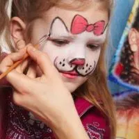 Cum de a desena o față de pisică