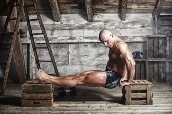 Cum de a construi pe bara orizontală și bare paralele exercita program de o lună