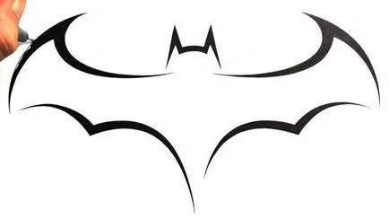 Cum să atragă Batman cu propriile sale mâini