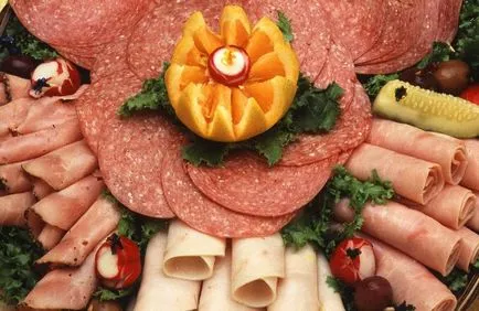 Cum se taie cârnați și brânză pentru o masă festivă (cut) Cum se taie cârnați și brânză pentru o masă festivă