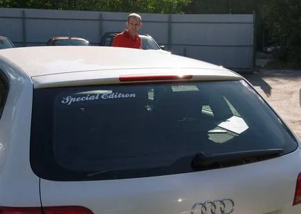 Cum pentru a lipi un autocolant pe instrucțiunile auto detaliate (autocolante pe 9 mașini) Cum pentru a lipi un autocolant pe instrucțiunile auto detaliate