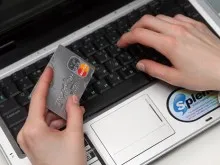 Cum ne trișeze pe internet, activitatea de real și virtual