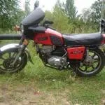 Ce ulei de motor turnare în benzină, română, sovietici si motociclete din Romania