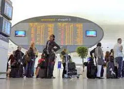 Cum să nu se piardă la aeroport într-o secvență de acțiuni, articole despre călătorii și turism în (aeroport) Cum să nu se piardă la aeroport într-o secvență de acțiuni, articole despre călătorii și turism pe