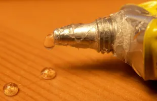 Cum să se spele vopseaua de pe haine la domiciliu