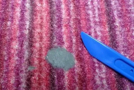 Cum să se spele hainele cu plastilina - toate modurile