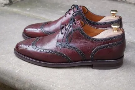Cum să picteze pantofi vechi, pantofi de moda