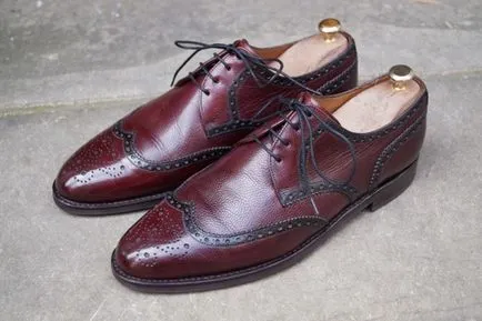 Cum să picteze pantofi vechi, pantofi de moda