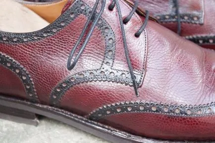 Cum să picteze pantofi vechi, pantofi de moda