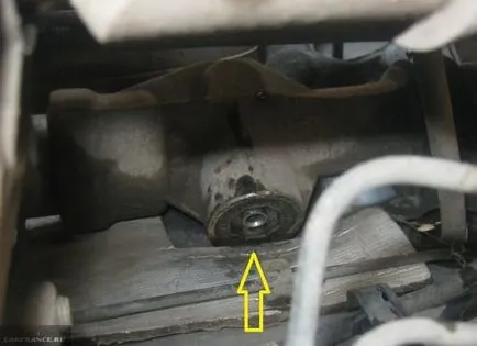 Cum de a trage de bare de direcție pe fotografii și video Lada Kalina (trage cremaliera de direcție) Cum de a trage de bare de direcție pe fotografiile și videoclipurile Lada Kalina