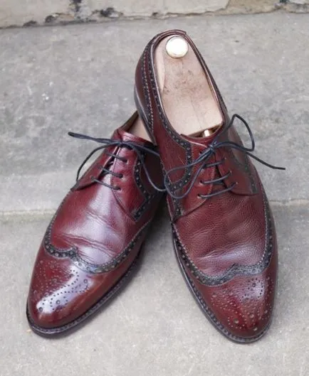 Cum să picteze pantofi vechi, pantofi de moda