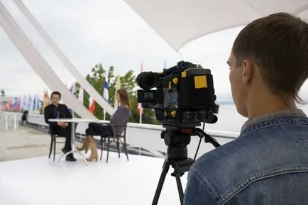 Cum de a da în mod corespunzător un interviu video (video) Cum de a da în mod corespunzător un interviu video