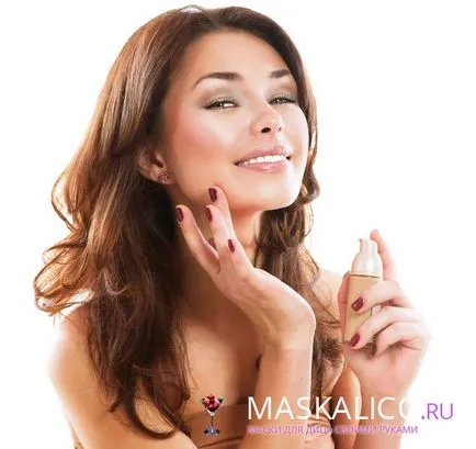 Cum să aplici fondul de ten pe fata ta - Secretele esteticieni