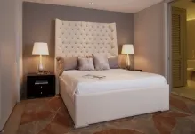 Cum de a pune în pat în dormitor așa cum ar trebui să fie, deoarece este imposibil să se aranjeze, fereastra de imagine,