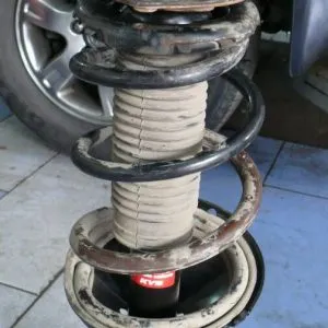 Cum să sângereze șoc înainte de a instala gaz, petrol, gazomaslyanye