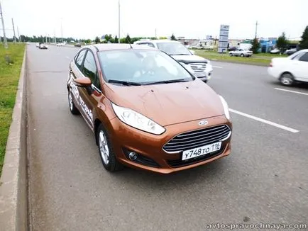 Cum să luați un test drive într-un spectacol cu motor (cum să treacă un test drive în showroom) Cum să luați un test drive în showroom