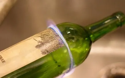 Cum să taie un fir obișnuit flacon de sticlă - 3 minute