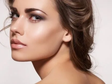 Cum de a face trasaturile faciale mai elegante, Claudel Modele