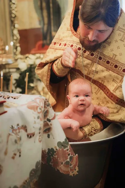 Cum pot face sacramentul Botezului