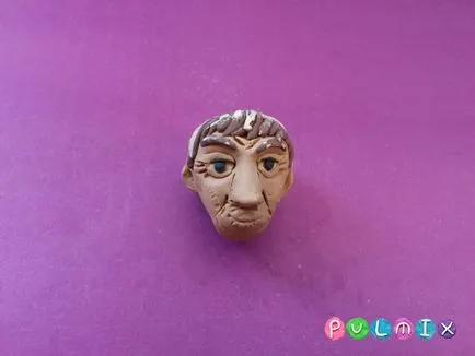 Ca și capul unui om orb a făcut din plastilină în etape (pentru a modela o plastilină cap uman în lecție etape) Ca și capul unui om orb a făcut din plastilină în etape